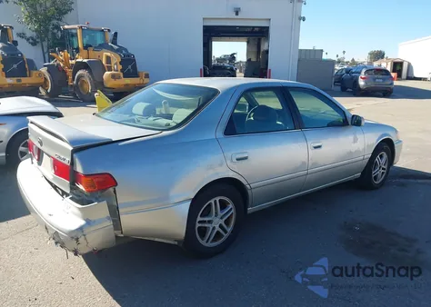2000 Toyota Camry Le из США, поврежденный, VIN JT2BG22K2Y0500549